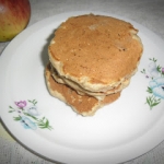 Cynamonowe pancakes z...