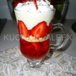 Truskawkowe trifle wg...