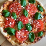 Włoska pizza na cienkim...