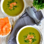 Zielona zupa z brokuła,...