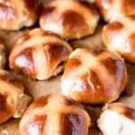 Hot cross buns -...