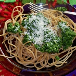 Spaghetti razowe z pesto...