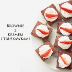 BROWNIE WITH CREAM AND...