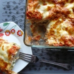 Brokułowa lasagne z 3...